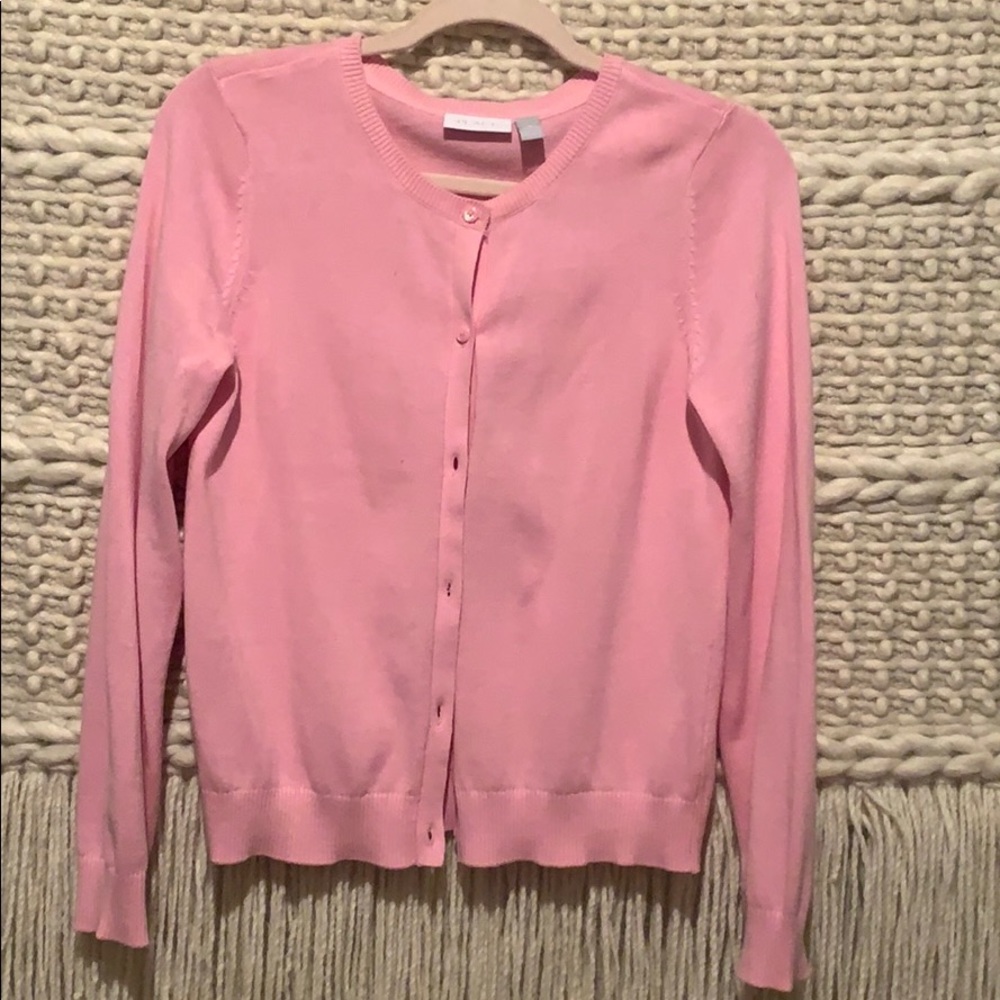 Soft pink cardigan. Never worn!!